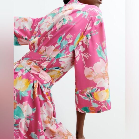 Zara PRINTED SATIN EFFECT SHIRTDRESS - Picture 4 of 9